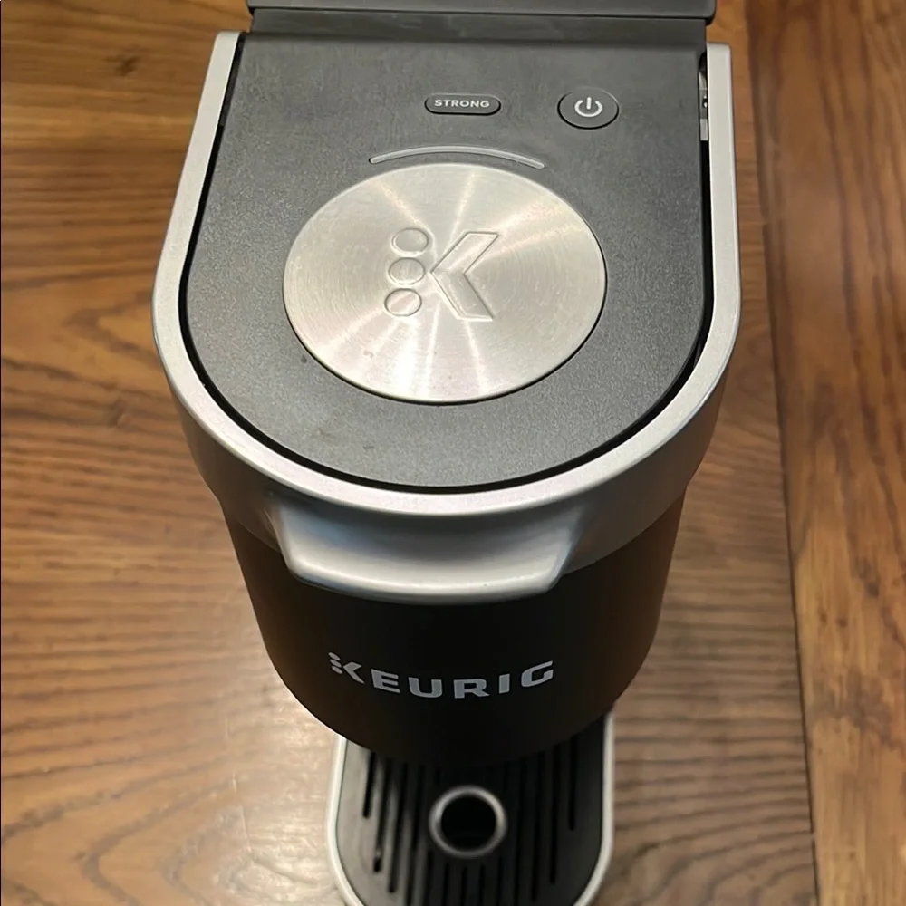 Keurig K Mini Single Serve Coffee Brewer Matte Black and Silver - Picture 3 of 15